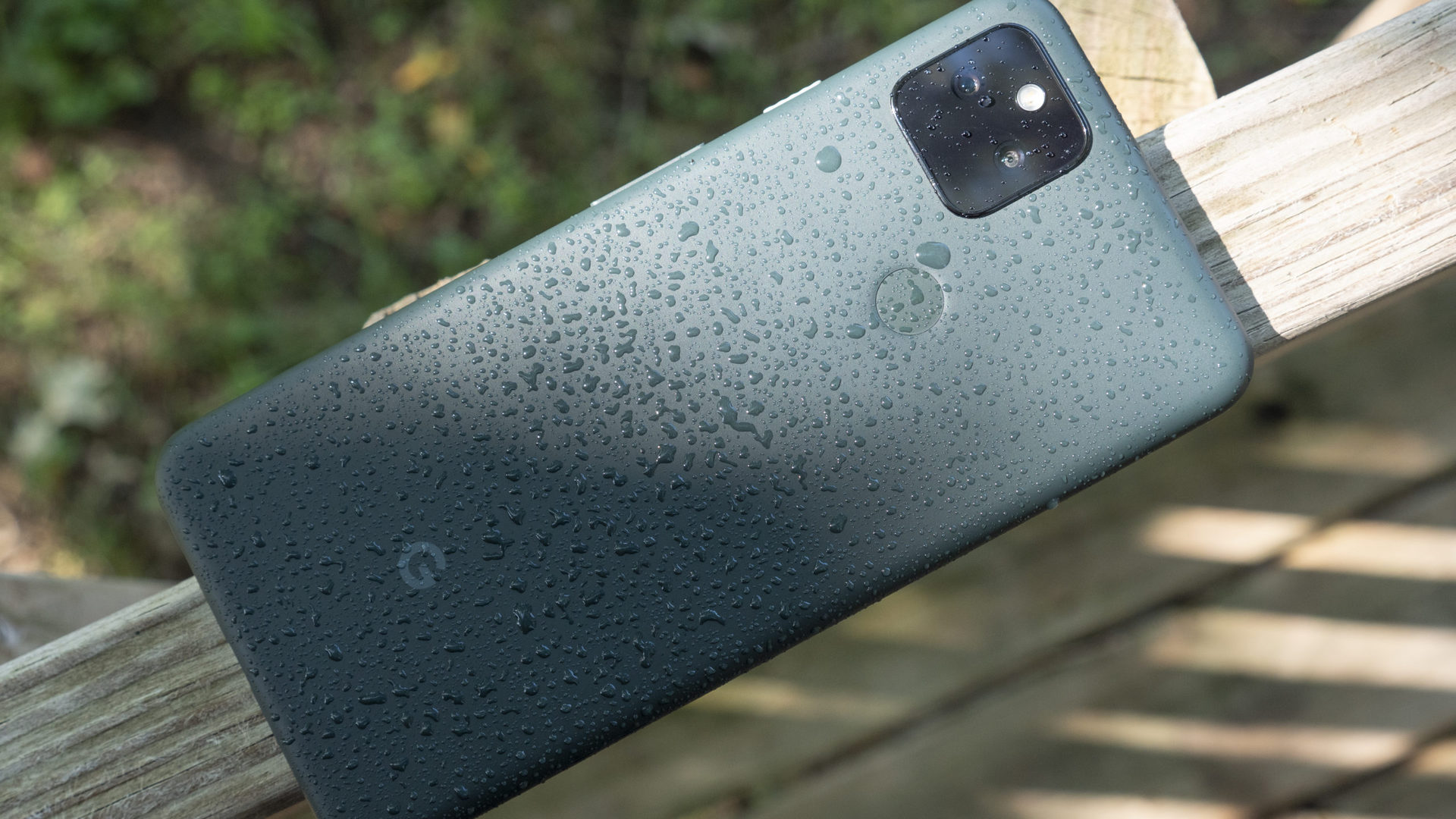 Waterproof smartphones