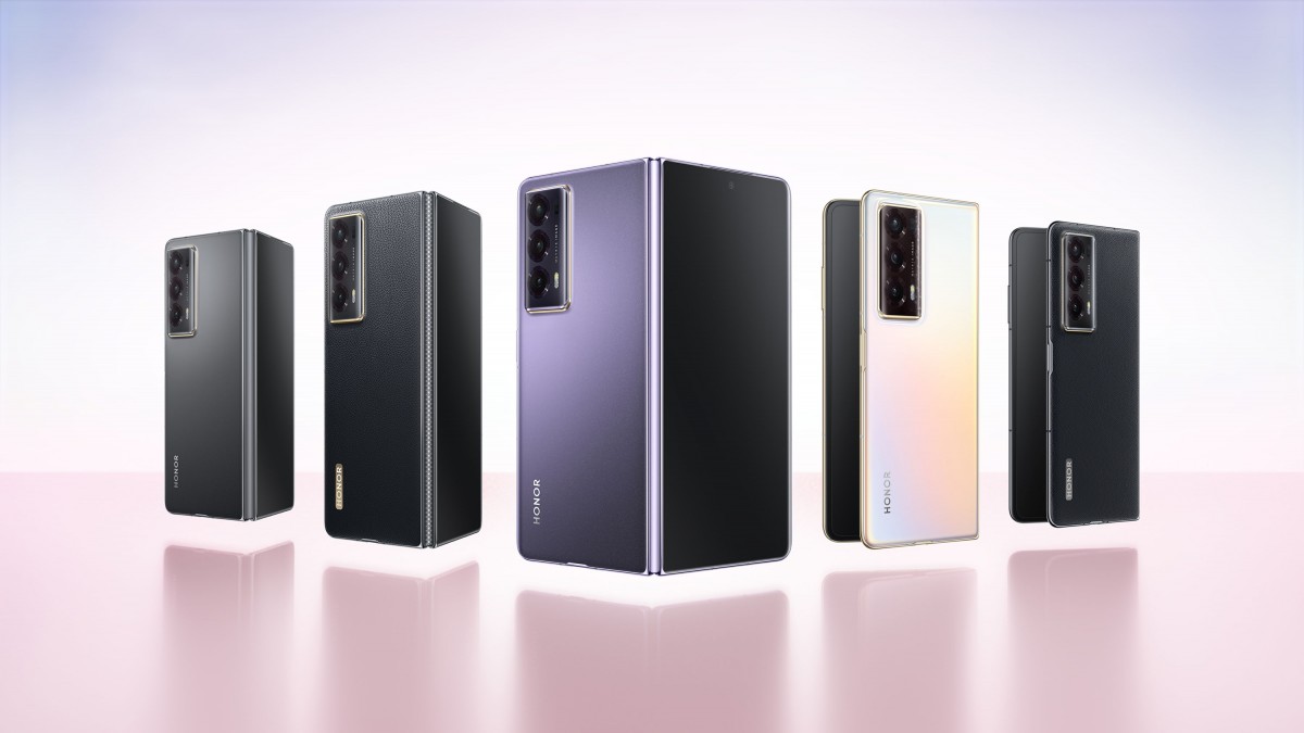 Honor Magic V2 Sets New Records for Foldable Phones: Slimness and Weight Achievements
