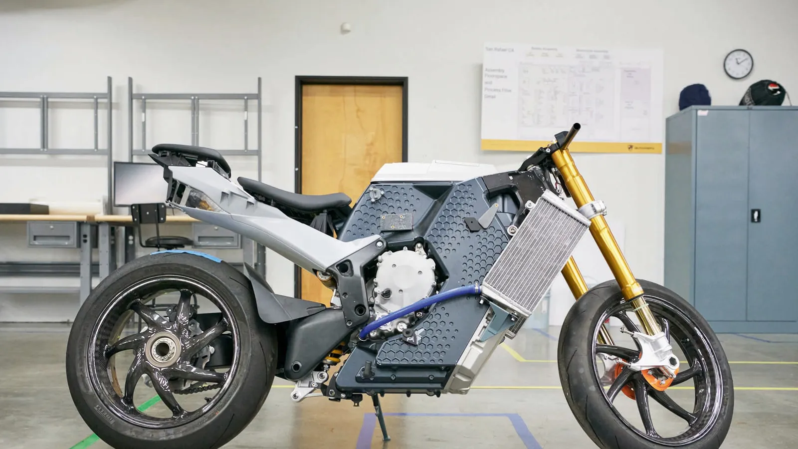 Damon HyperSport: A New Era of Electric Motorcycle Innovation!