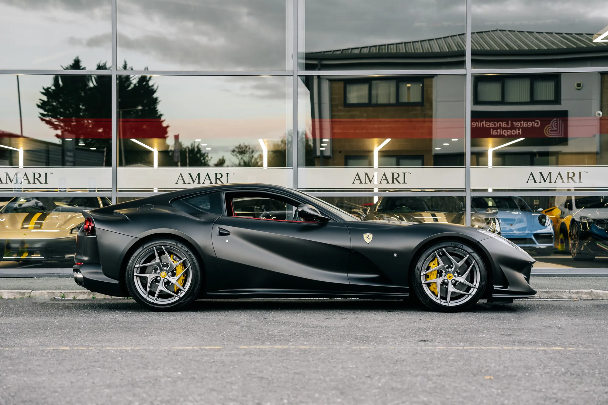 Ferrari 812 