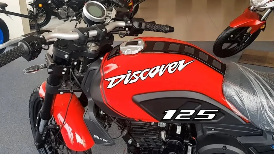 Revolutionizing Two-Wheelers: Bajaj Discover 125cc – Style and Efficiency