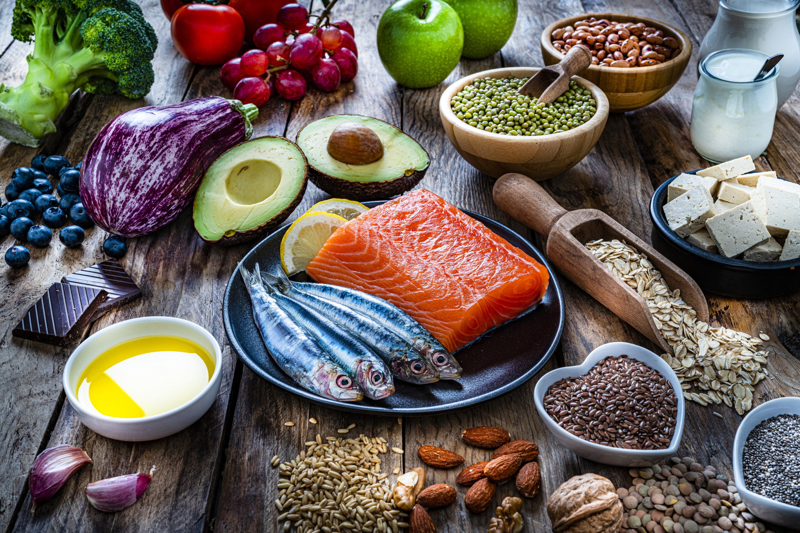 8 Foods that Help Reduce Chronic Pain and Inflammation