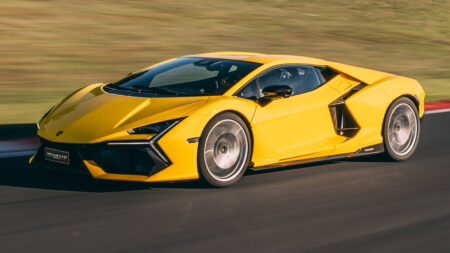 Lamborghini Revuelto