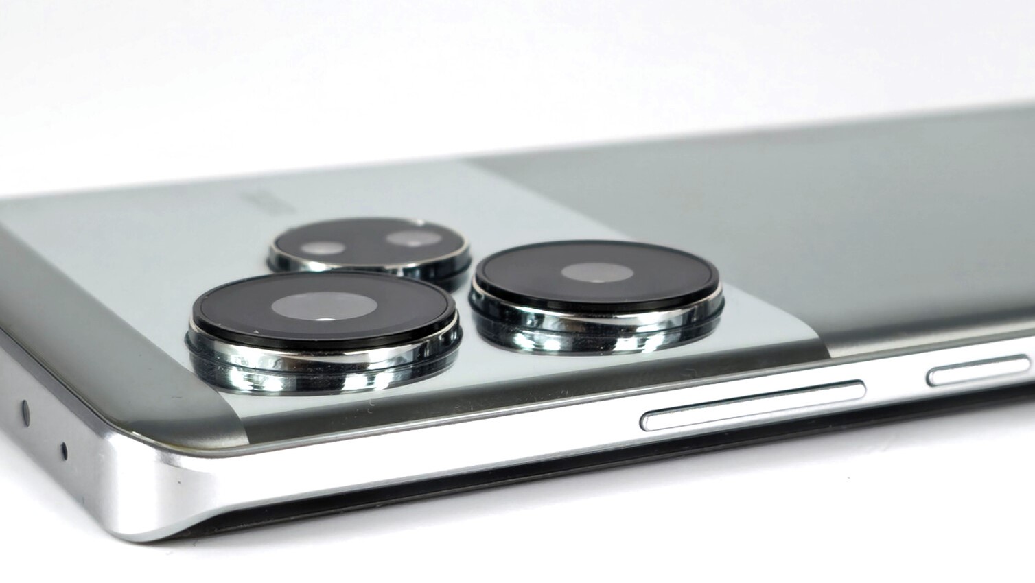 GT 7 pro price & reviews