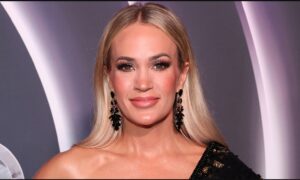 Carrie Underwood brunette hair